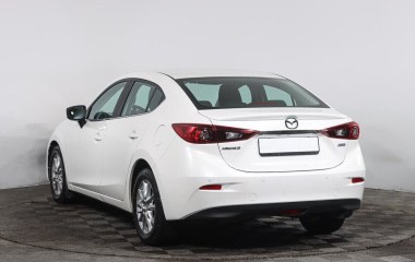 Mazda 3 1.5 АКПП, 2018 превью 4