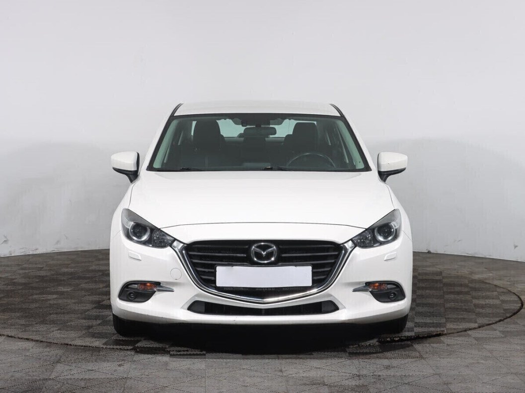 Mazda 3 1.5 АКПП, 2018 фото 5