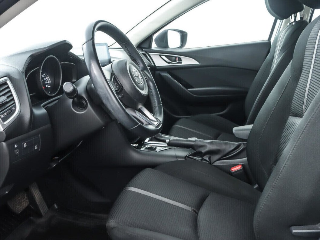 Mazda 3 1.5 АКПП, 2018 фото 7