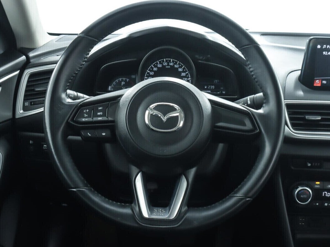 Mazda 3 1.5 АКПП, 2018 фото 10