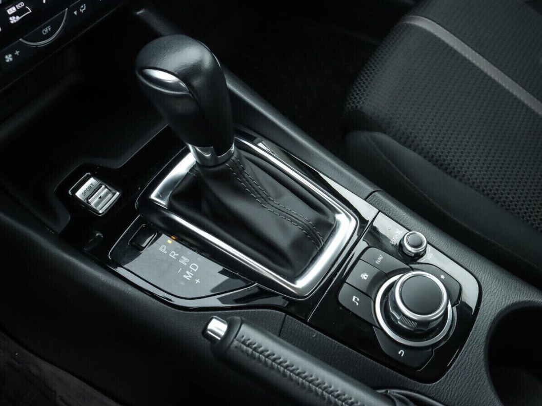 Mazda 3 1.5 АКПП, 2018 фото 14