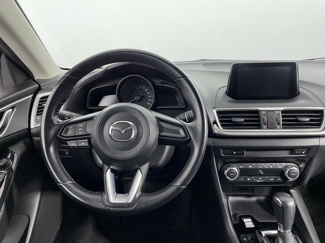 Mazda 3 1.5 АКПП, 2018 фото 12