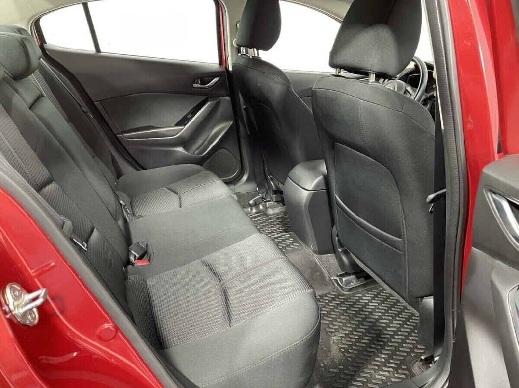 Mazda 3 1.5 АКПП, 2018 фото 16