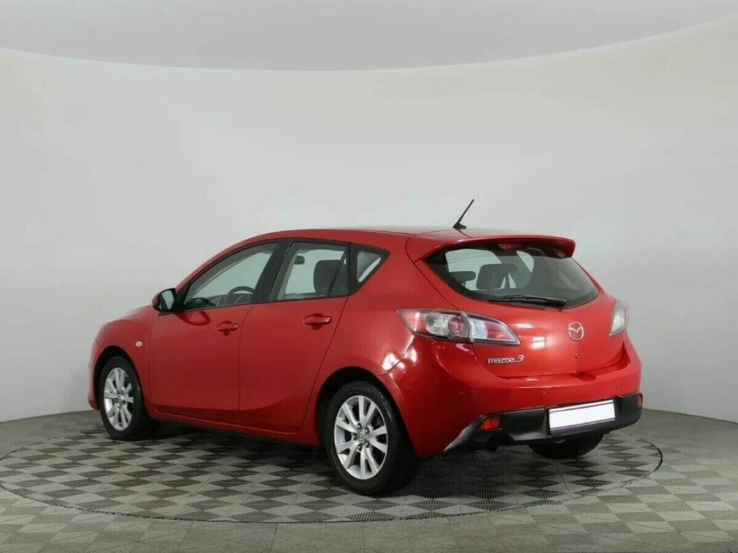 Mazda 3 1.6 АКПП, 2010 фото 3