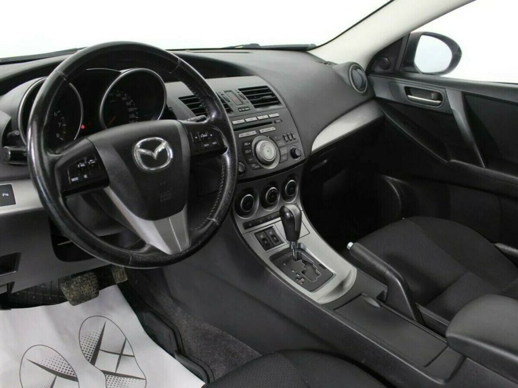 Mazda 3 1.6 АКПП, 2010 фото 5