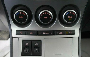 Mazda 3 1.6 АКПП, 2010 превью 10