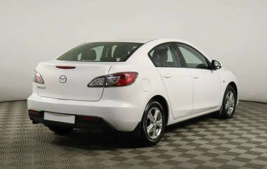 Mazda 3 1.6 АКПП, 2010 превью 2