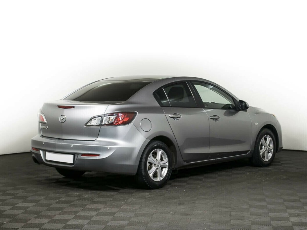 Mazda 3 1.6 АКПП, 2011 фото 2