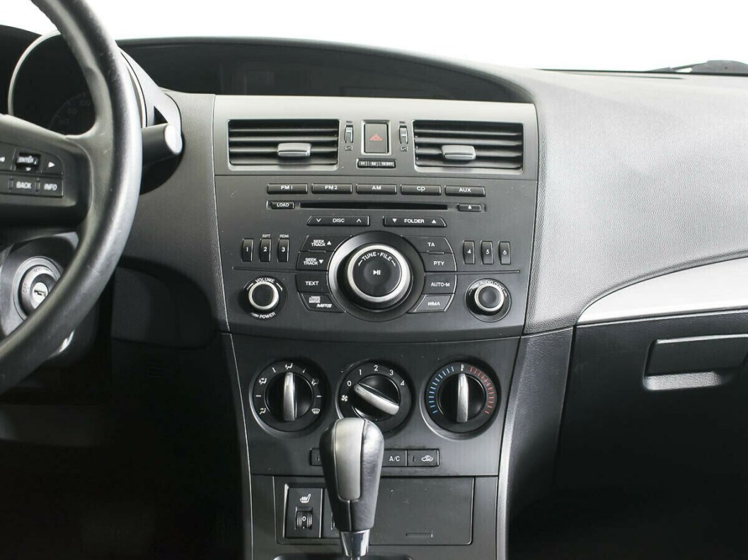 Mazda 3 1.6 АКПП, 2011 фото 8