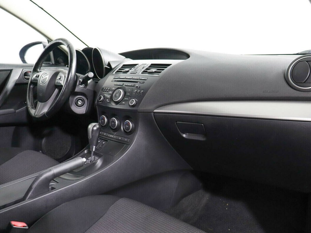 Mazda 3 1.6 АКПП, 2013 фото 7