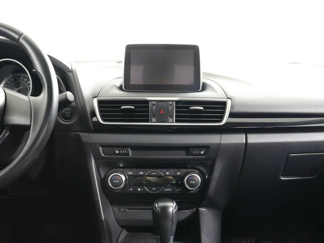 Mazda 3 1.6 АКПП, 2015 фото 5