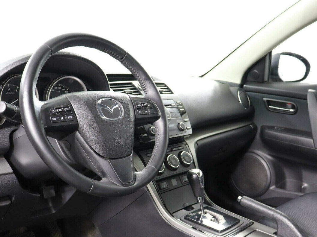 Mazda 6 2.0 АКПП, 2012 фото 8