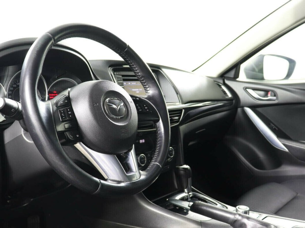 Mazda 6 2.0 АКПП, 2012 фото 8
