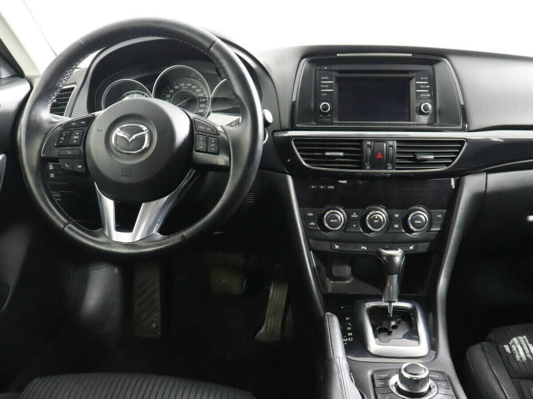 Mazda 6 2.0 АКПП, 2013 фото 5