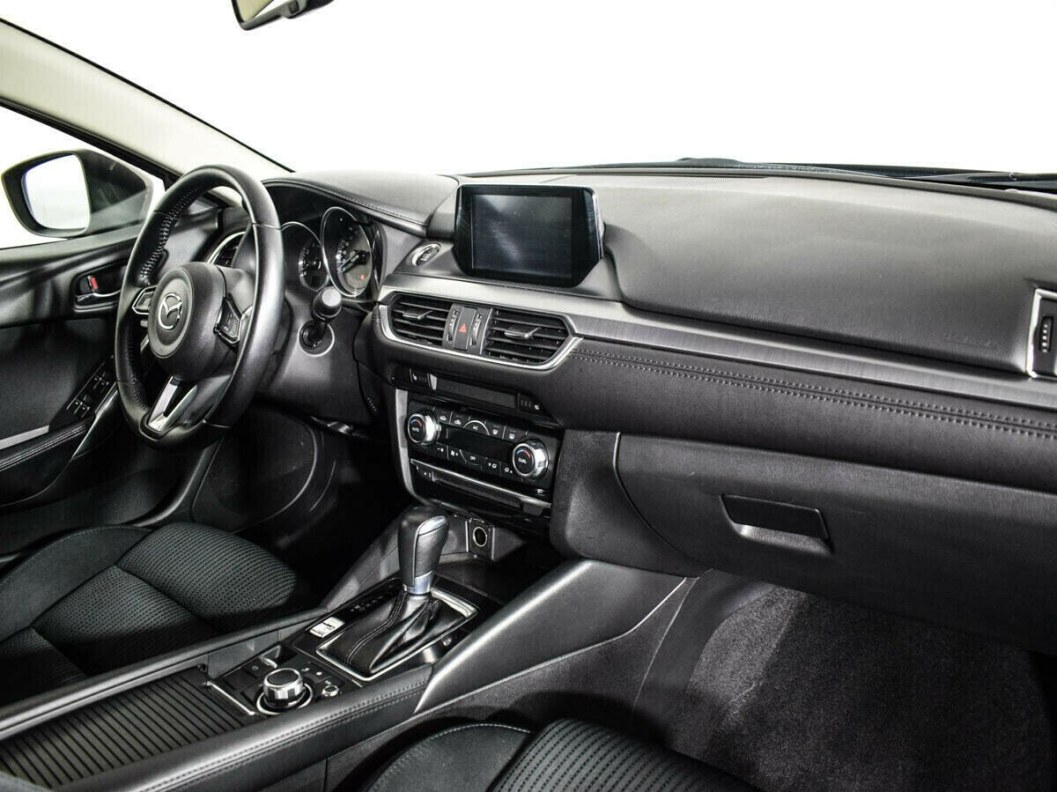 Mazda 6 2.0 АКПП, 2018 фото 7