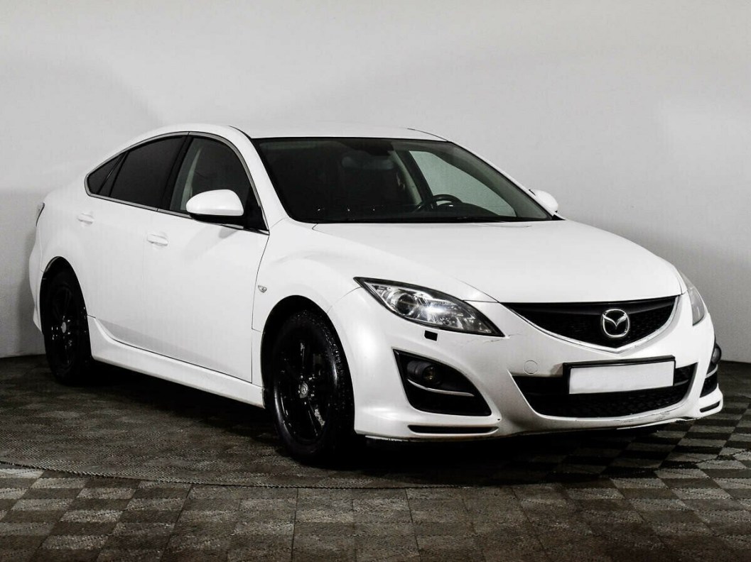Mazda 6 2.0 АКПП, 2010 фото 3