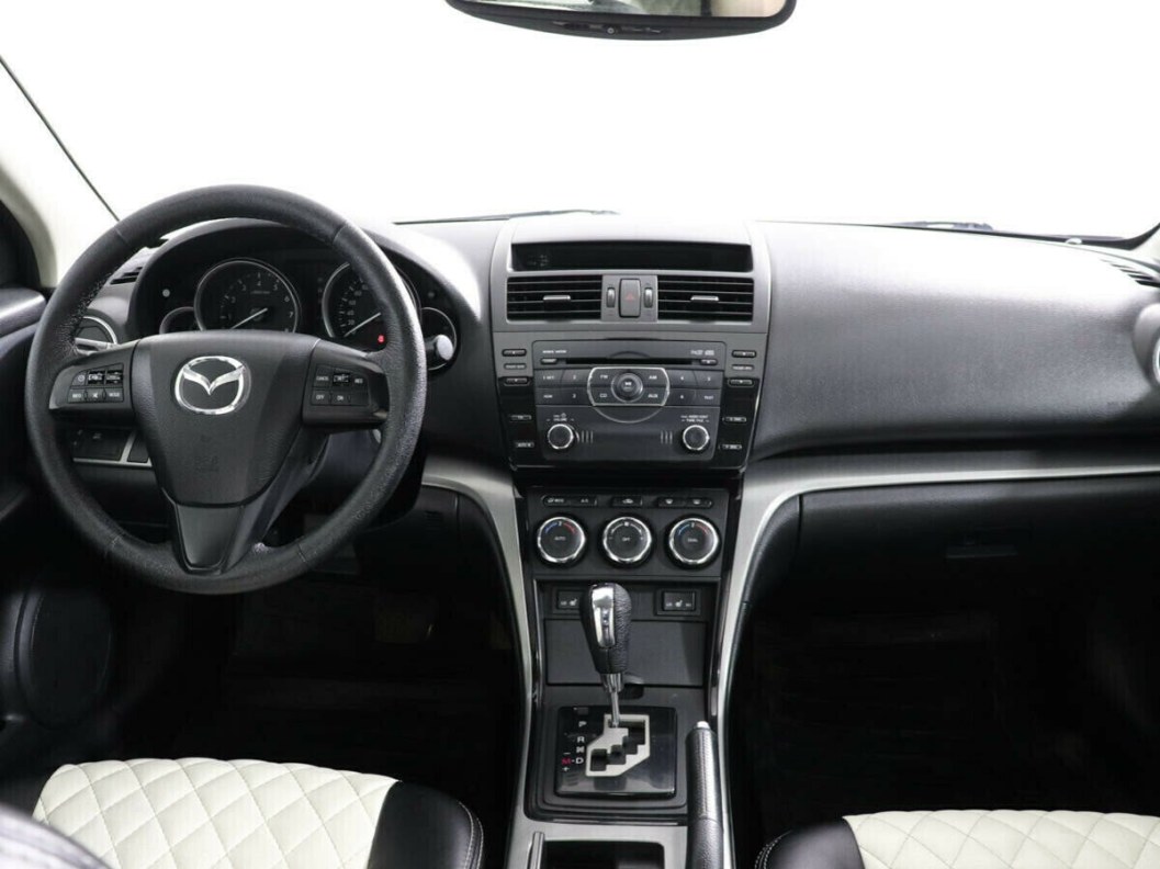 Mazda 6 2.0 АКПП, 2011 фото 6
