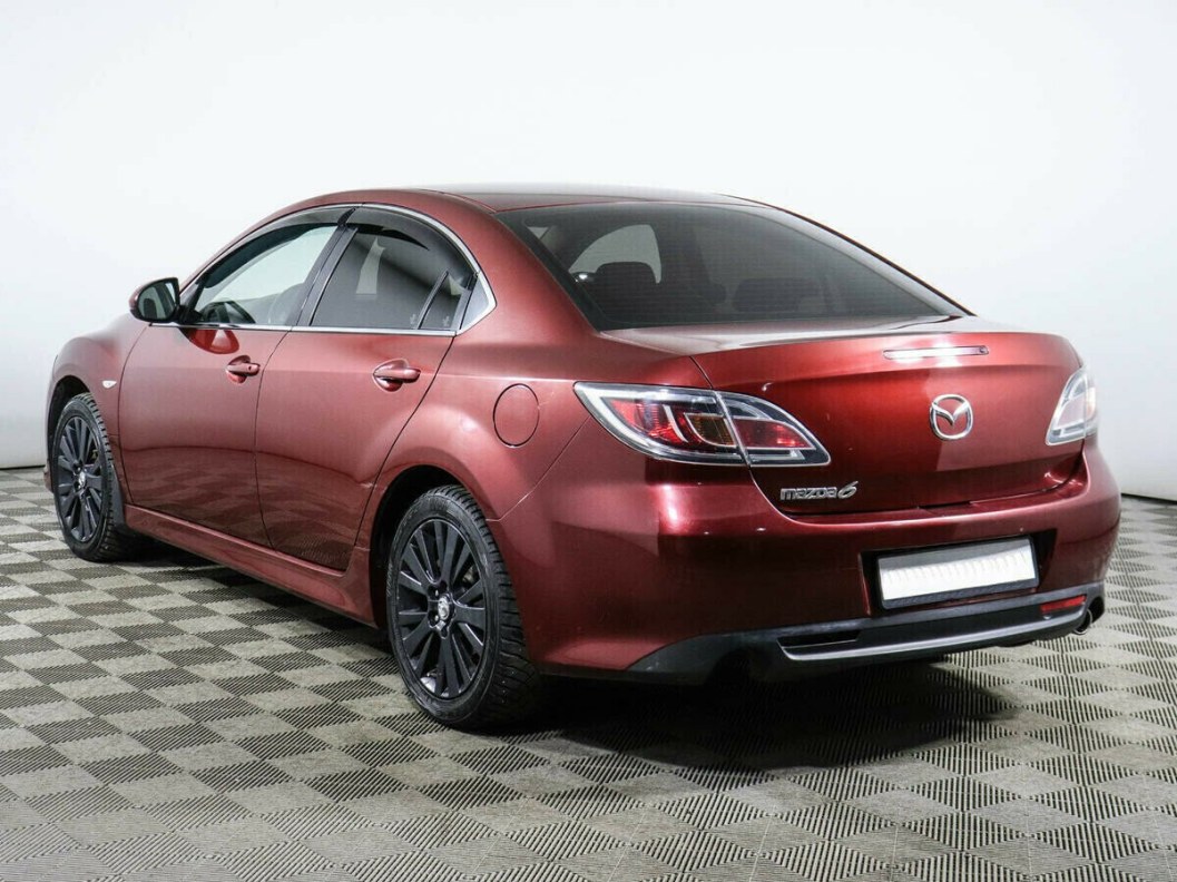 Mazda 6 1.8 МКПП, 2010 фото 4