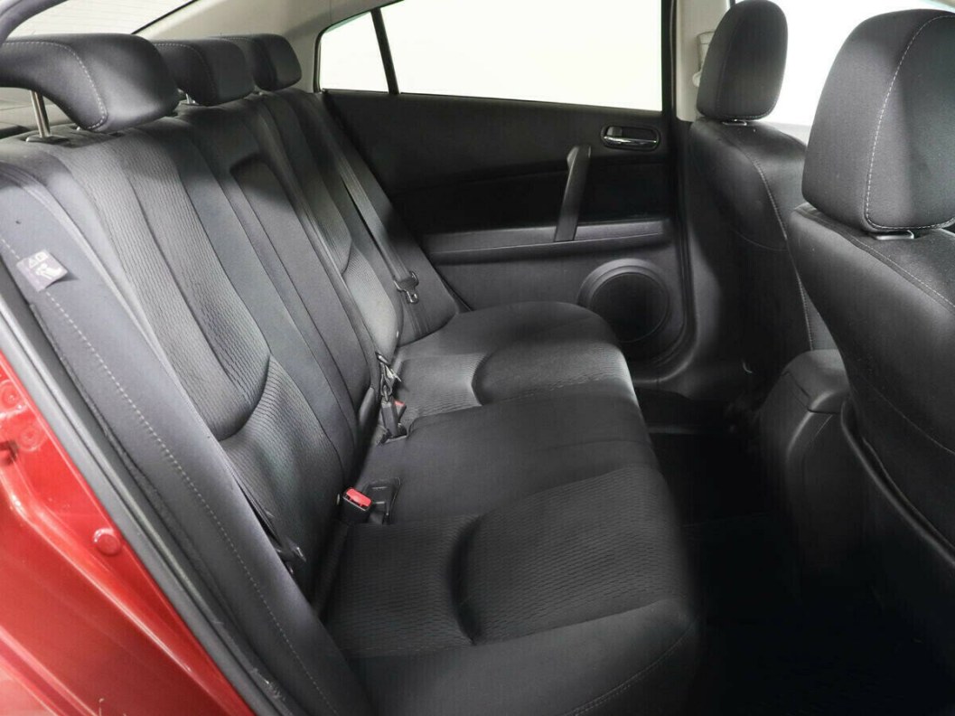 Mazda 6 1.8 МКПП, 2010 фото 9