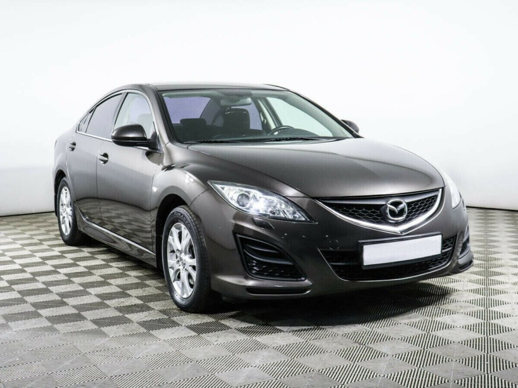 Mazda 6 1.8 МКПП, 2011 фото 3
