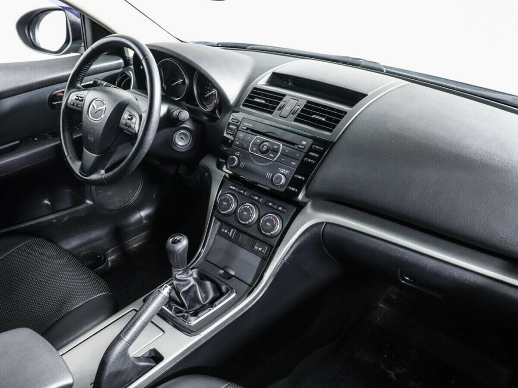 Mazda 6 2.0 АКПП, 2012 фото 5