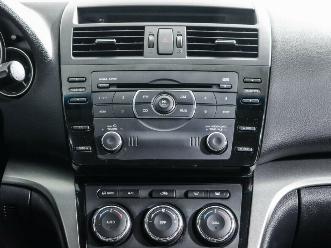 Mazda 6 2.0 АКПП, 2012 фото 8