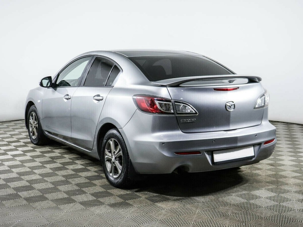 Mazda 3 1.6 АКПП, 2012 фото 4