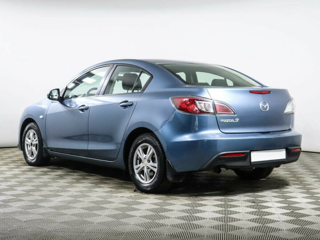 Mazda 3 1.6 АКПП, 2011 фото 4