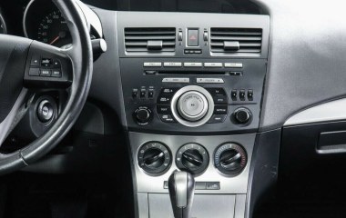 Mazda 3 1.6 АКПП, 2011 превью 7