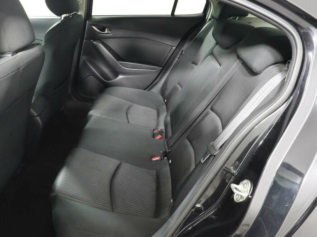 Mazda 3 1.5 АКПП, 2014 фото 10