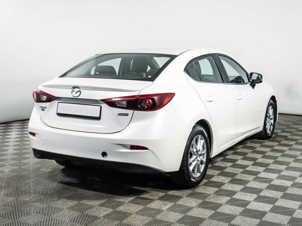 Mazda 3 1.5 АКПП, 2014 фото 3