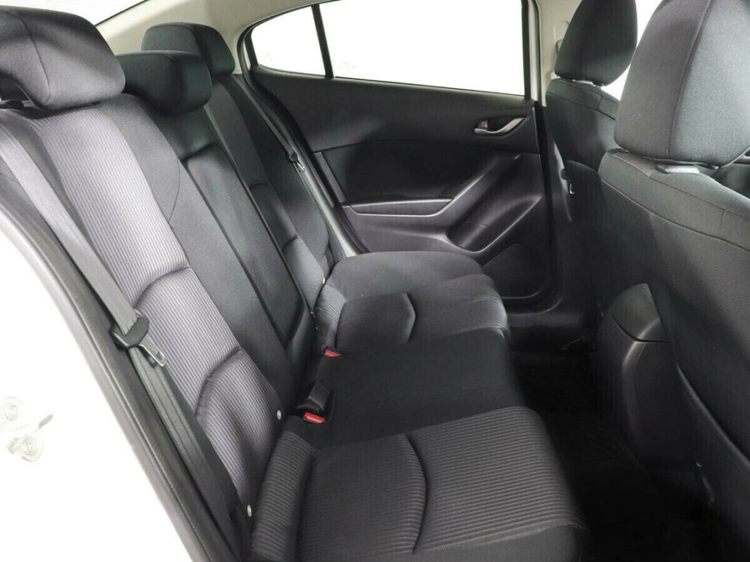 Mazda 3 1.6 АКПП, 2013 фото 7