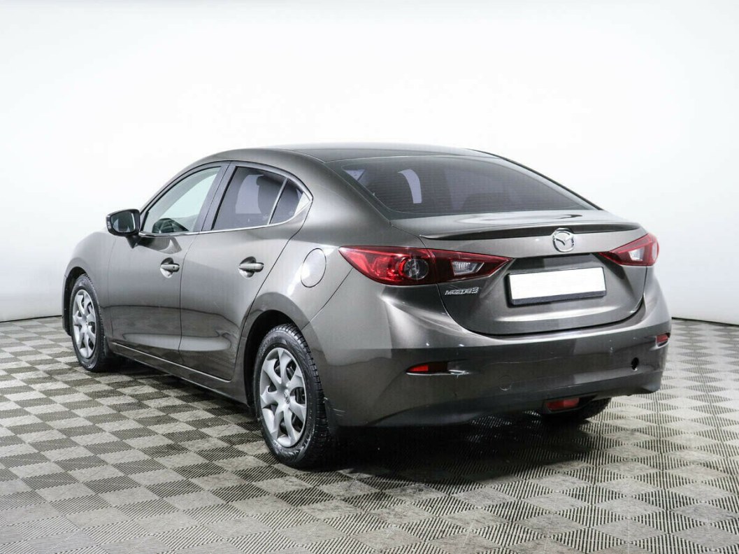 Mazda 3 1.6 МКПП, 2014 фото 4