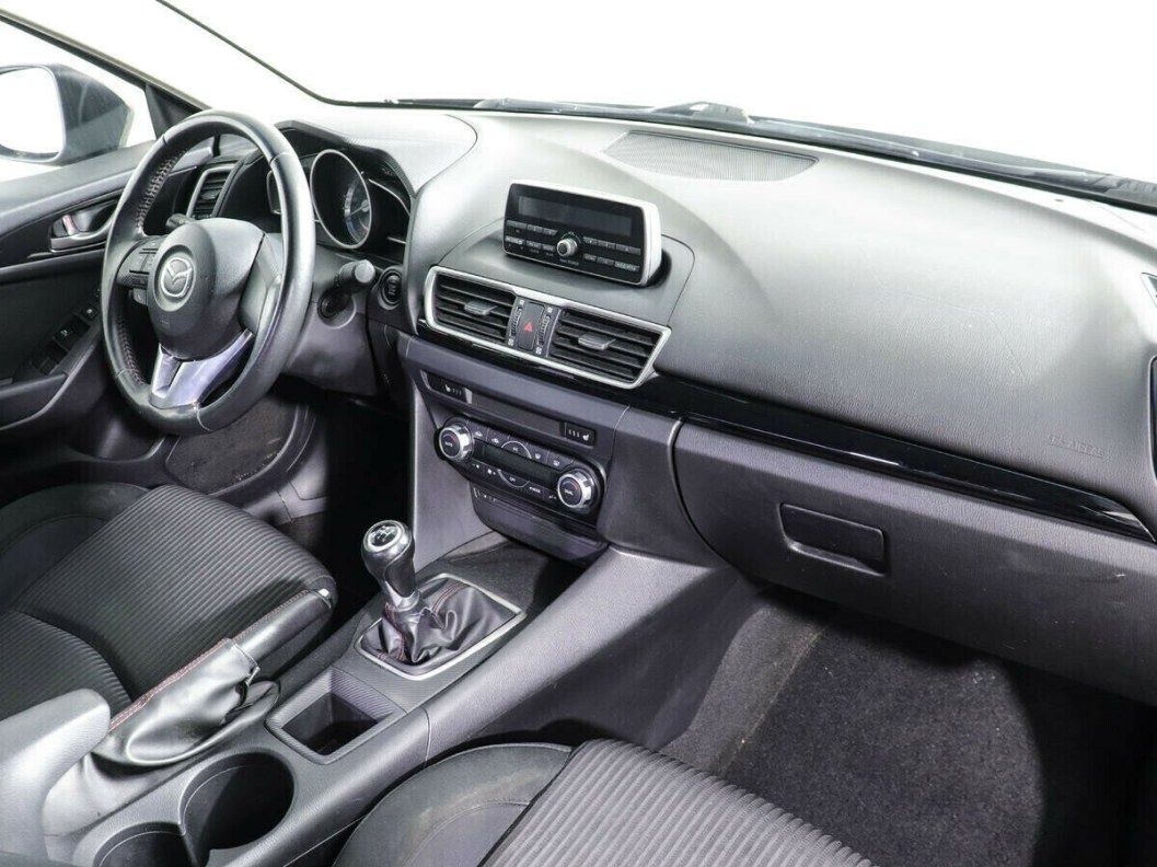 Mazda 3 1.6 МКПП, 2014 фото 7
