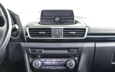 Mazda 3 1.6 МКПП, 2014 превью 8
