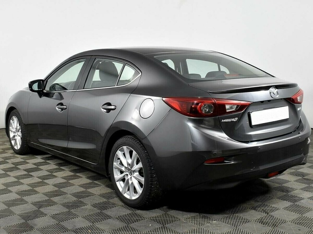 Mazda 3 1.5 АКПП, 2016 фото 4