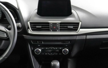 Mazda 3 1.5 АКПП, 2018 превью 5