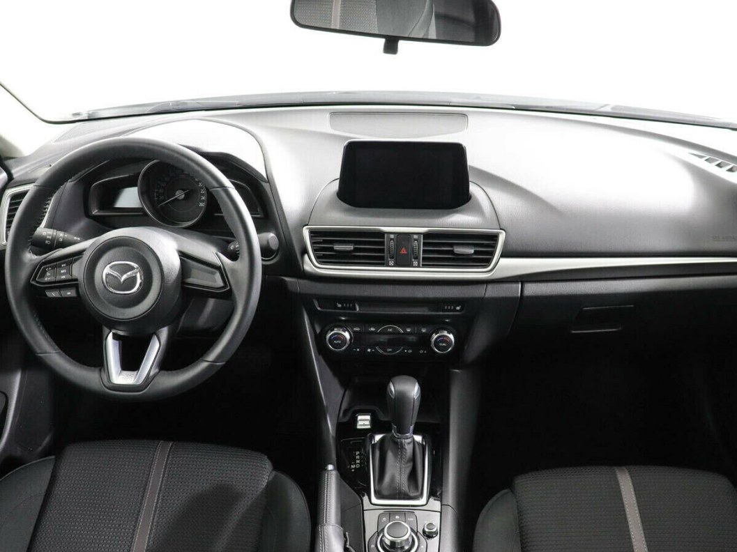 Mazda 3 1.5 АКПП, 2018 фото 6
