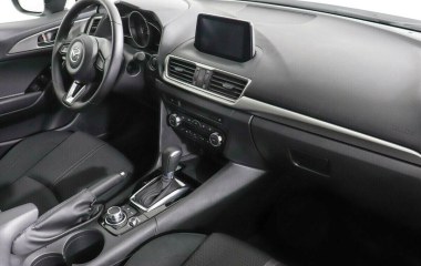 Mazda 3 1.5 АКПП, 2018 превью 8
