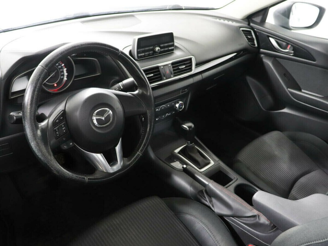 Mazda 3 1.5 АКПП, 2014 фото 5