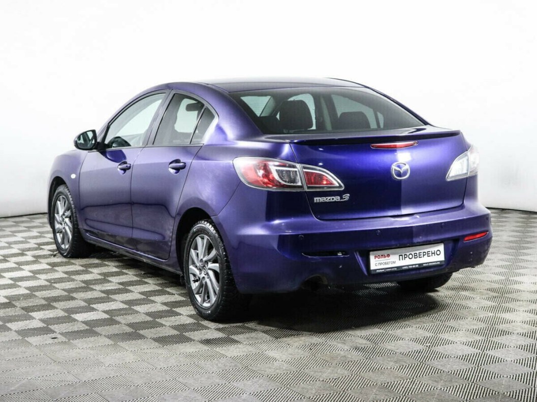 Mazda 3 1.6 АКПП, 2011 фото 4