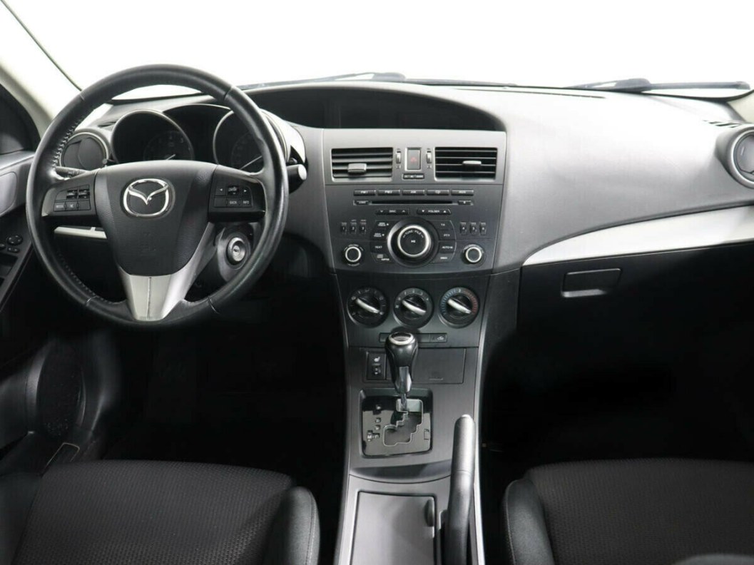 Mazda 3 1.6 АКПП, 2011 фото 5