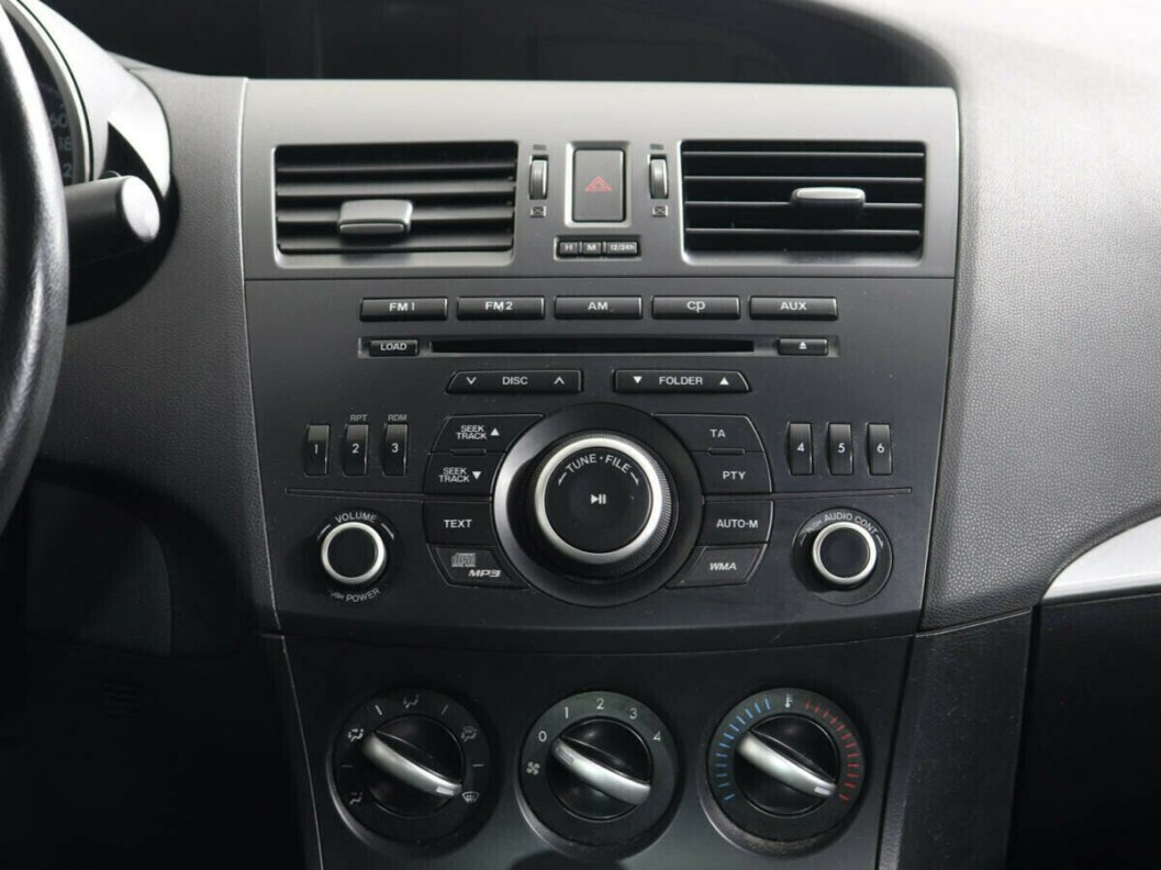 Mazda 3 1.6 АКПП, 2011 фото 7