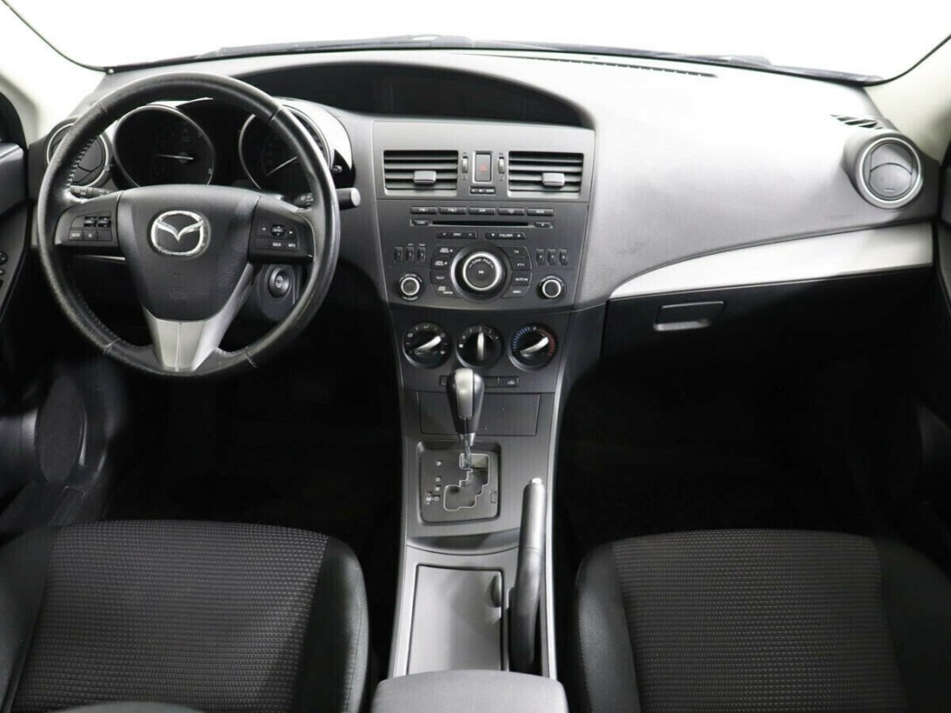 Mazda 3 1.6 АКПП, 2011 фото 5