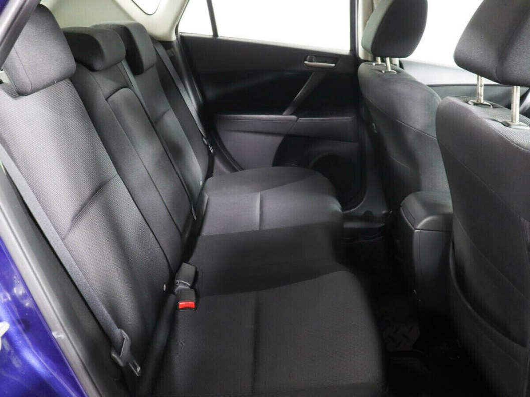 Mazda 3 1.6 АКПП, 2011 фото 7