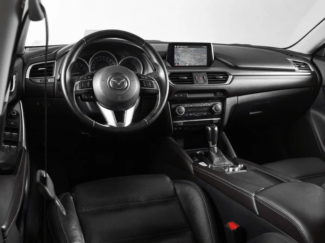 Mazda 6 2.0 АКПП, 2016 фото 3