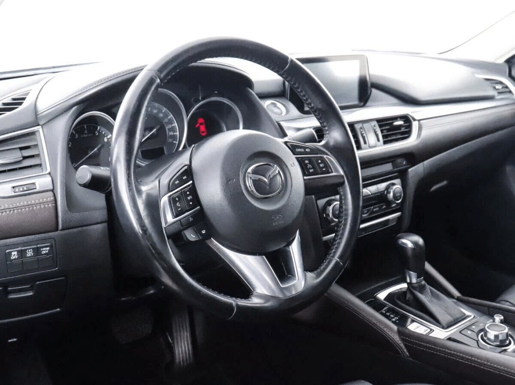 Mazda 6 2.5 АКПП, 2016 фото 5