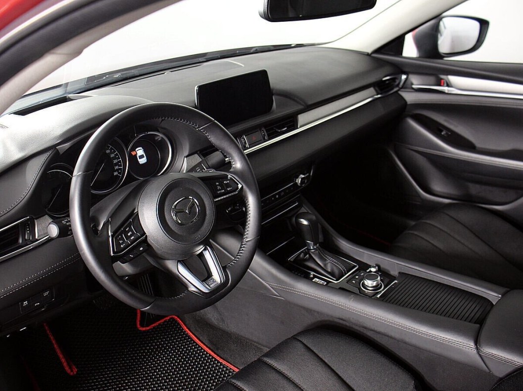 Mazda 6 2.0 АКПП, 2018 фото 4