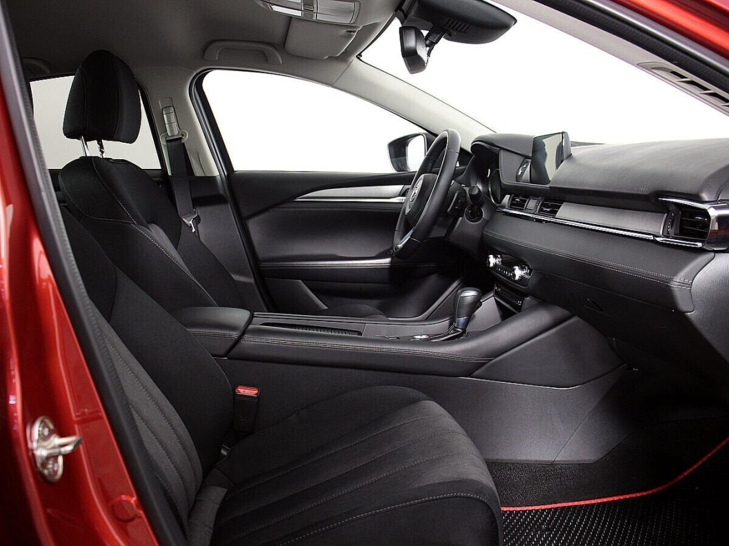 Mazda 6 2.0 АКПП, 2018 фото 8