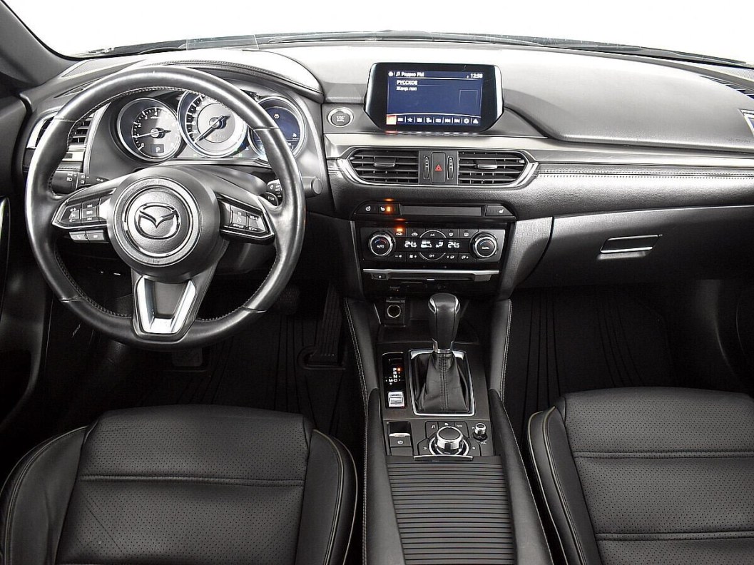 Mazda 6 2.5 АКПП, 2018 фото 5